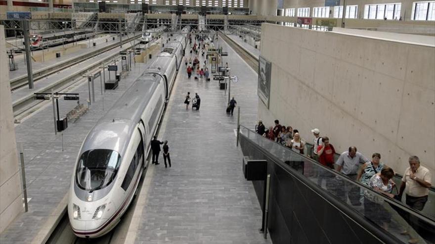 Vía libre al primer AVE privado de España, que parará en Zaragoza