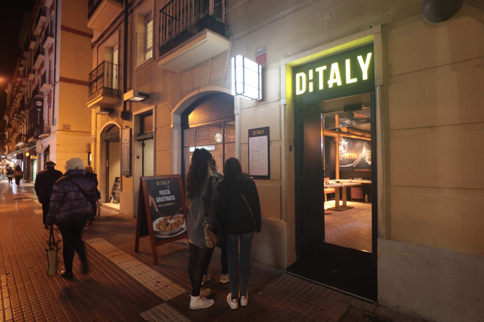 Ditaly abre sus puertas en el centro de Zaragoza