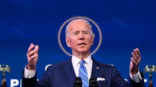 Joe Biden comparece para presentar su plan económico y sanitario.