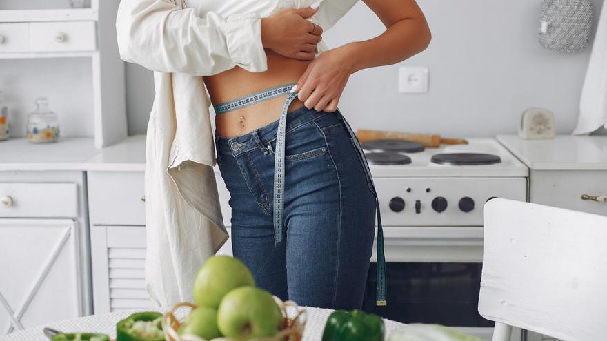 Esta es la fruta rica en vitamina C que te ayudará a bajar de peso en tiempo récord