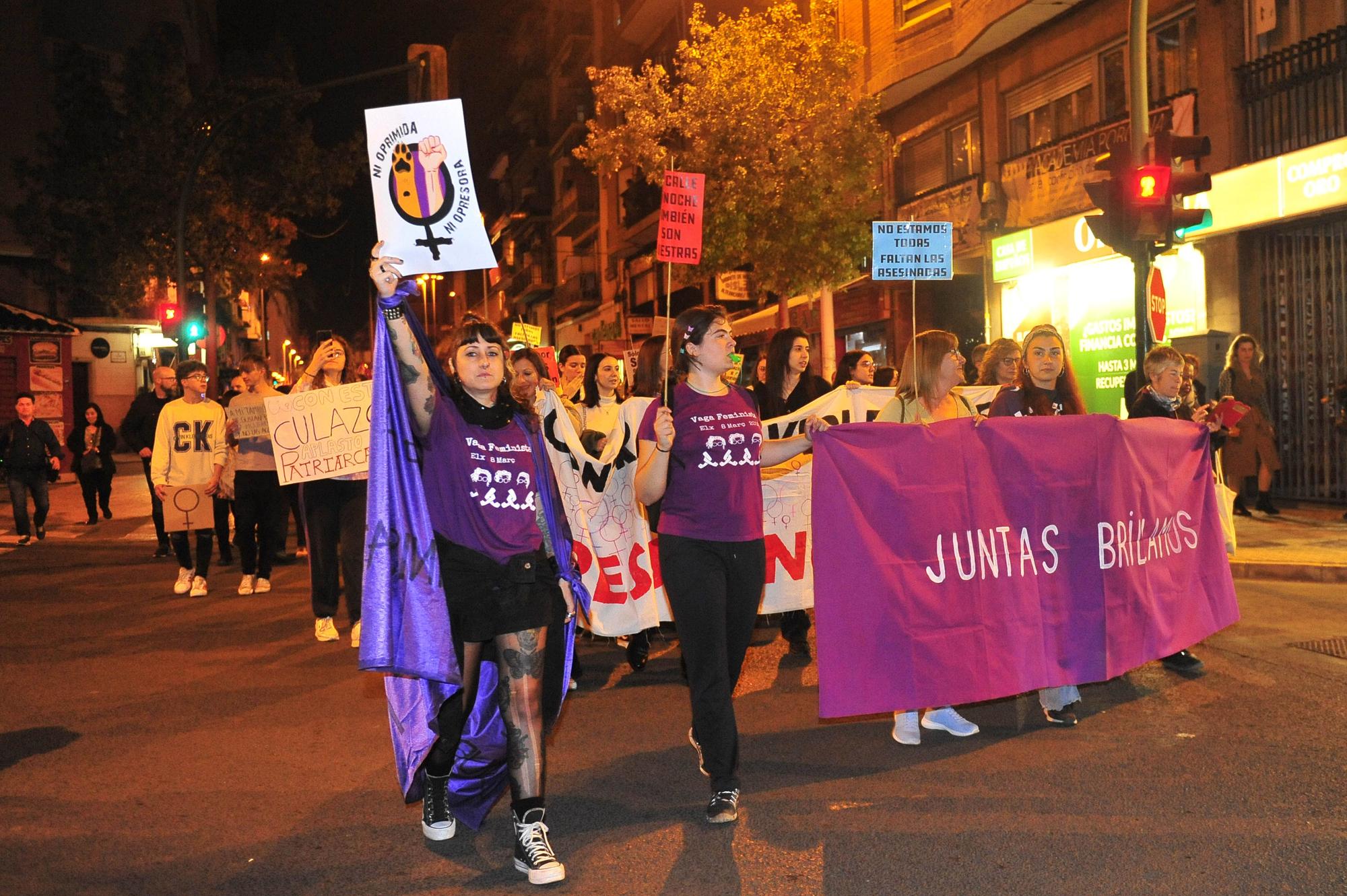 Así ha vivido Elche el 8M