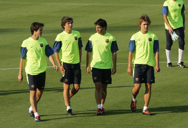 Sergi Roberto en un entreno junto a Marti Riverola, Albert Dalmau y Marc Muniesa en agosto del 2009 cuando había ascendido al Barça B.