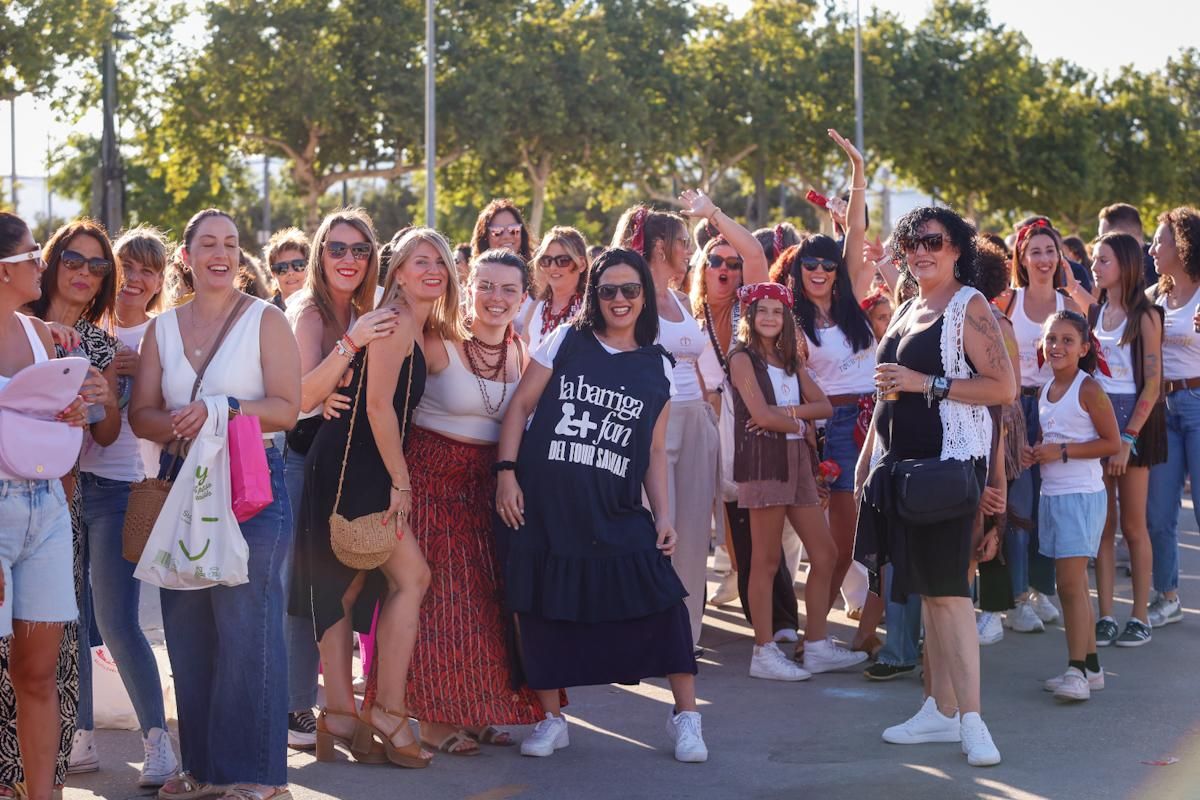 El concierto de Manuel Carrasco congrega a miles de fans en El Arenal