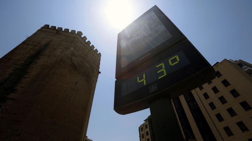El truco japonés que enfría tu coche en solo 30 segundos: ahórrate el calor en verano