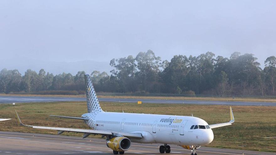 Ni la oferta récord de Vueling cubre toda la demanda entre Vigo y Barcelona: 'overbooking' y últimos billetes a más de 200 euros