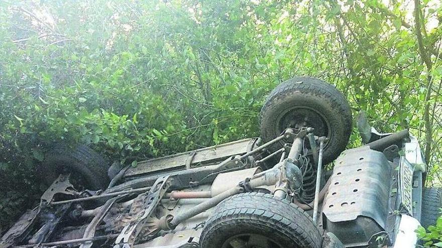 Estado en que quedó el vehículo policial accidentado.