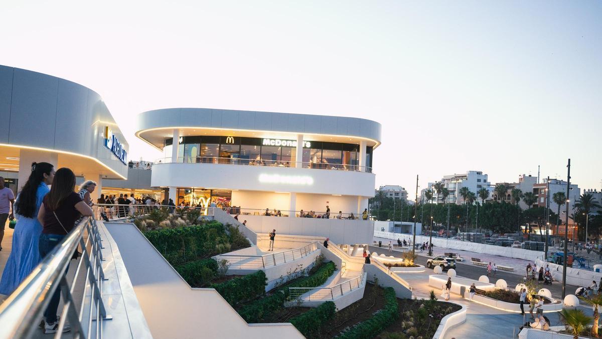 Centro de ocio Paseo del Mar en el que se encuentran Neocine
