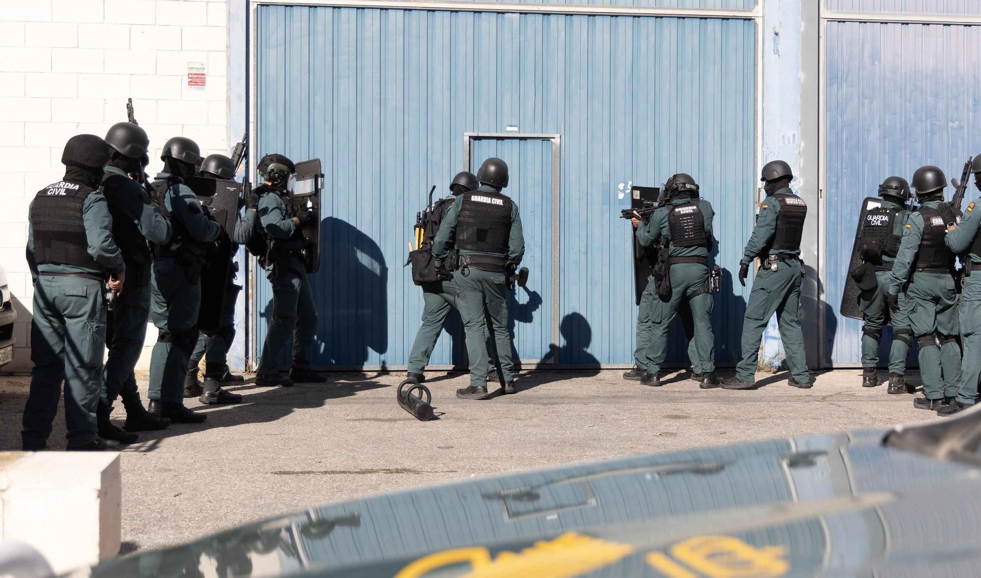 Golpe de la Guardia Civil contra contra el tráfico de personas en Alicante.