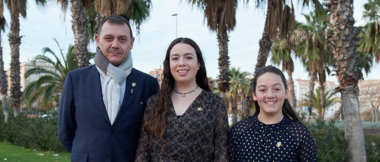 Alejandro Navarro, Noelia Fabra i Balma Navarro, en el Palau.