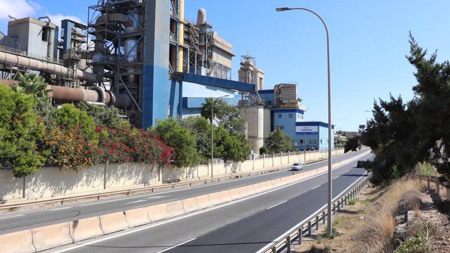 Termina la tubería que dará agua regenerada para riego de Málaga a la Axarquía