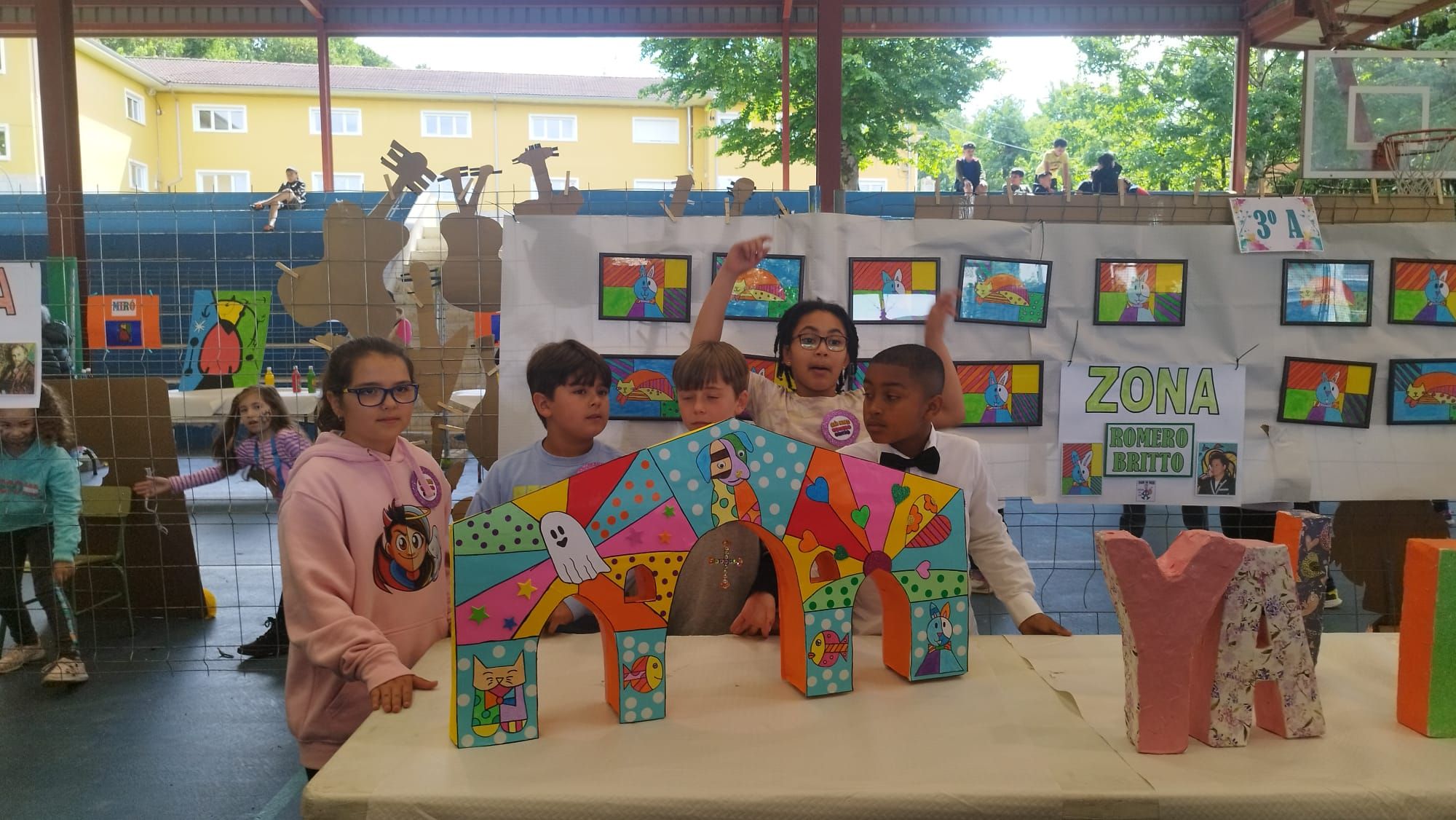 Feria del Arte en el Colegio Reconquista de Cangas de Onís