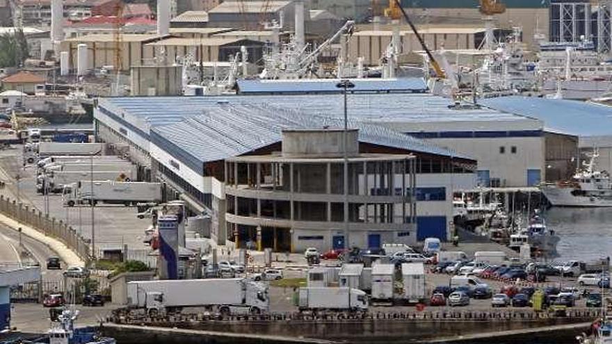 Las descargas se realizaban en la lonja de O Berbés en Vigo. // M. G. Brea