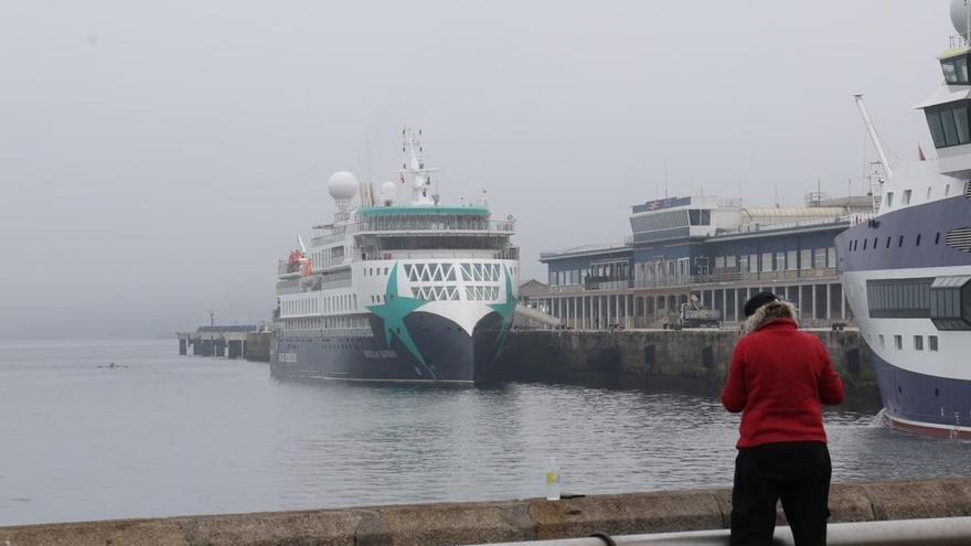 El Douglas Mawson debuta en Vigo con un singular viaje terrestre-marítimo de expedición