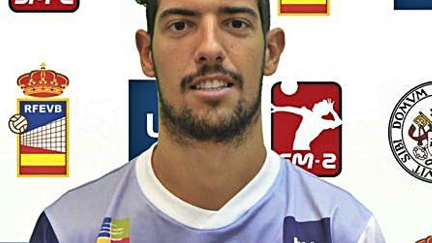 Retuerto, Cuminetti, Reñé y Osorio potencian a la UD Ibiza-Ushuaïa - Diario de Ibiza - Vimarsana News