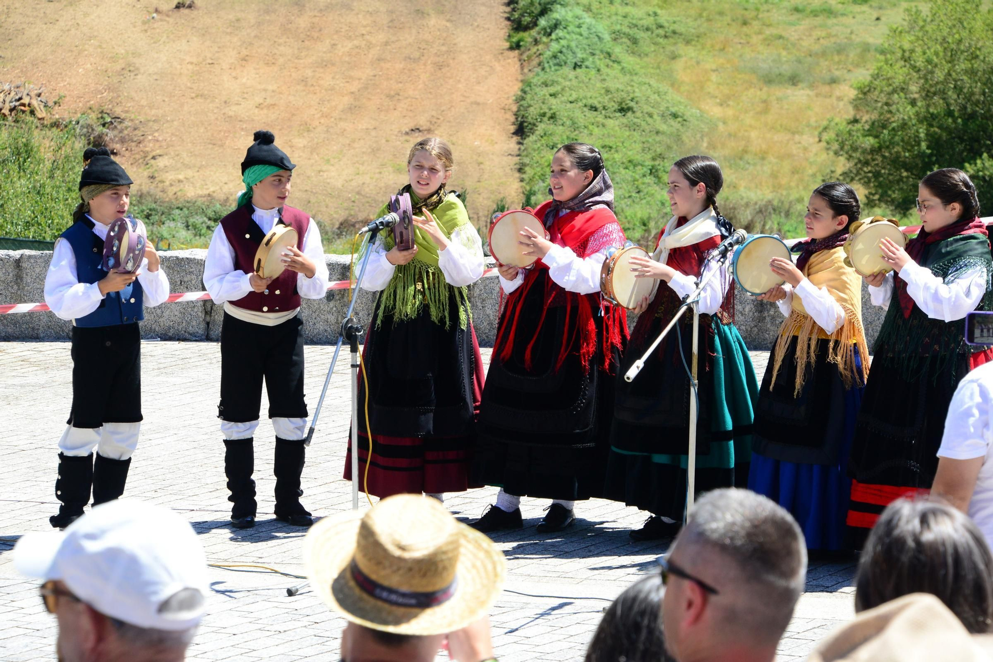 As celebracións do Día de Santiago en Ermelo, "berce do Morrazo"