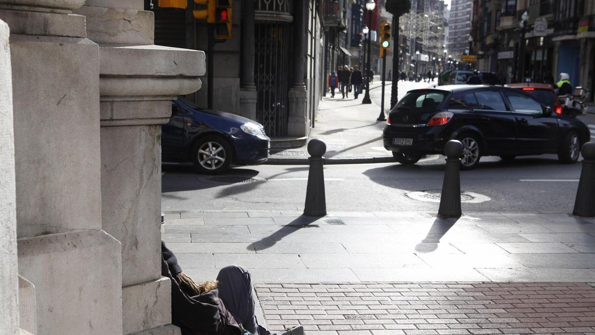 Un hombre en la calle.