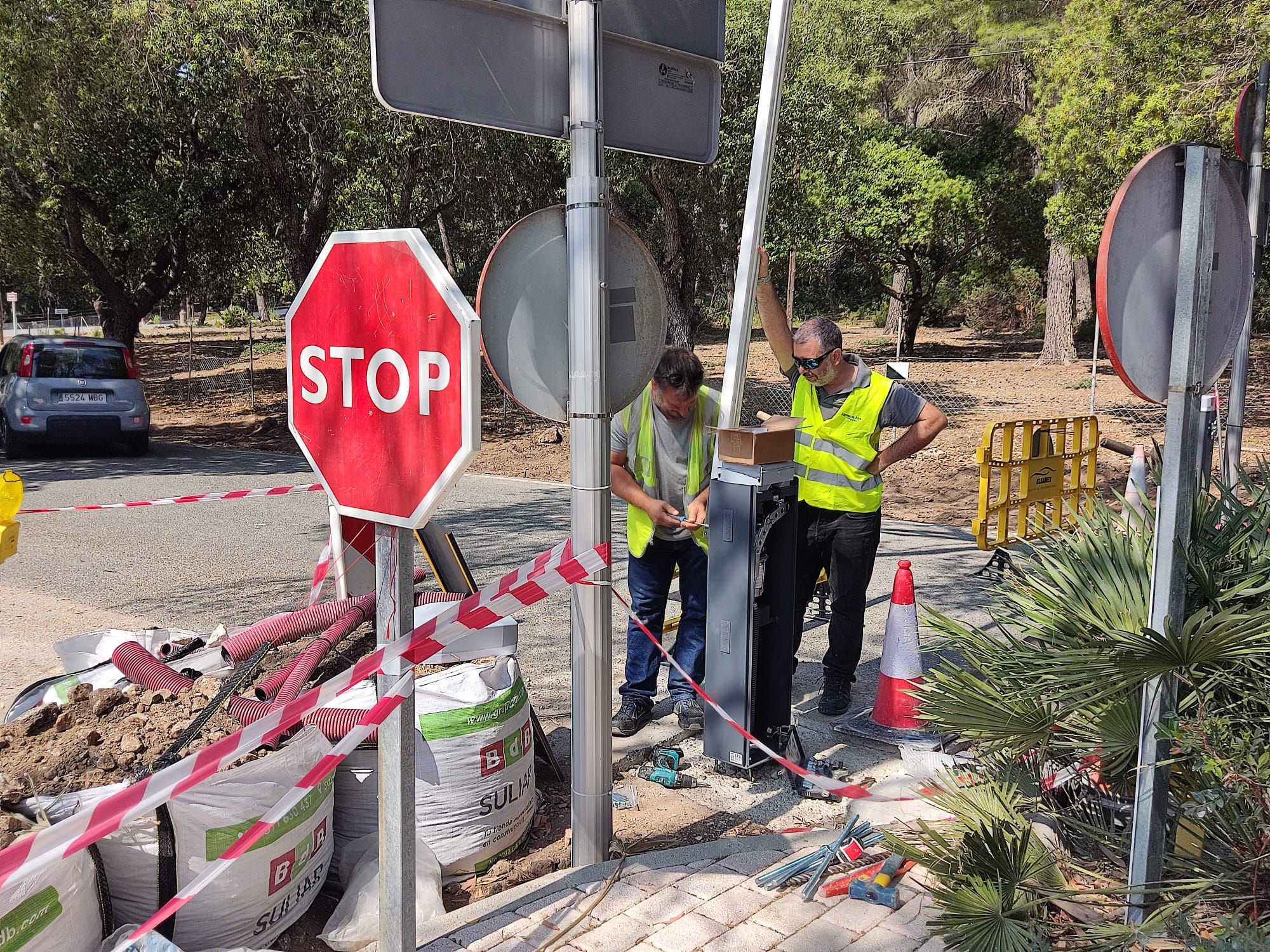 Pollença denuncia el "caos" del primer día de limitaciones de tráfico en Formentor