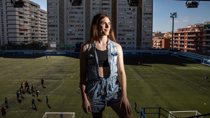 Valentina Berr, Jugadora de futbol trans del CE Europa