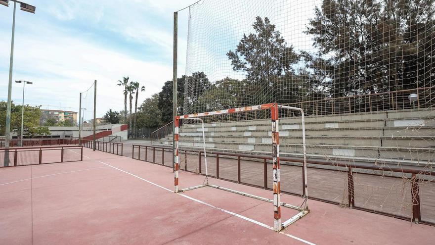 El PSOE exige a Barcala la apertura de las instalaciones deportivas de los barrios de Alicante por las tardes