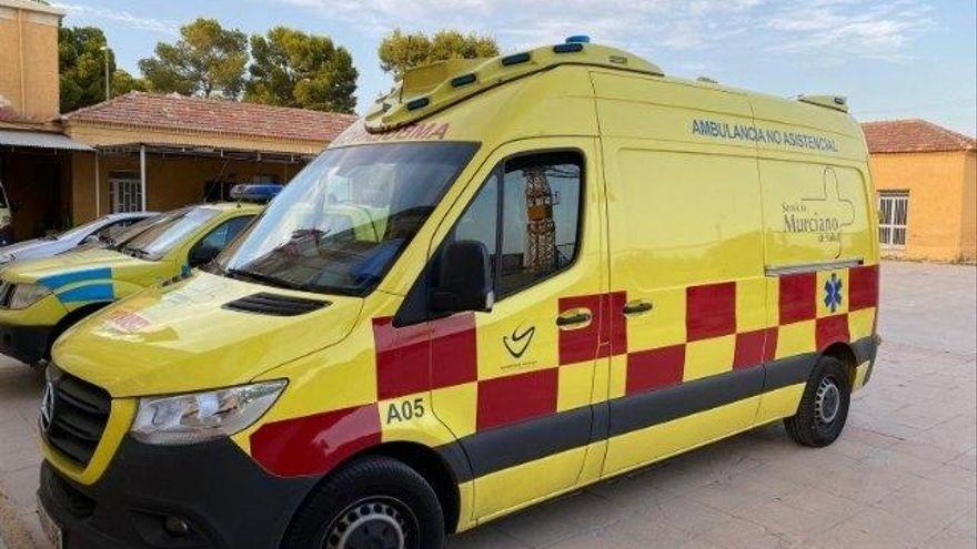 Ambulancia el Servicio Murciano de Salud.