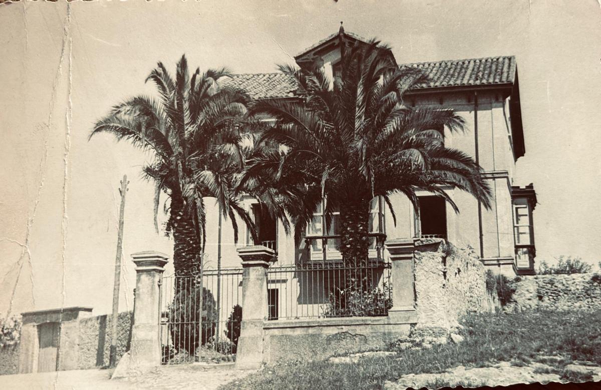 La Linde con palmeras.