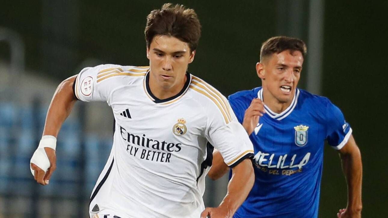 Gonzalo García, durante un partido con el Real Madrid Castilla.