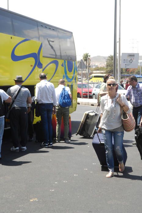 Llegada viajeros al aeropuerto de Gran Canaria