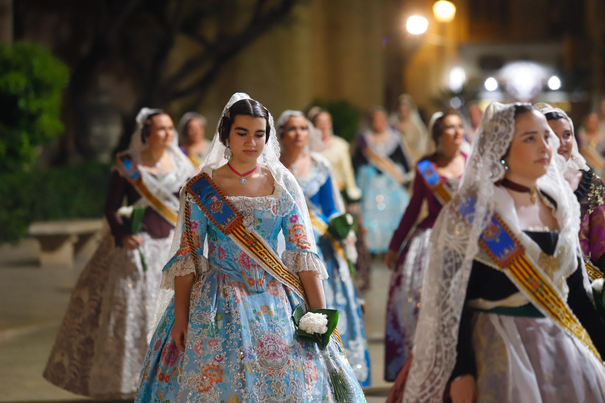 Búscate en el segundo día de la Ofrenda en la calle San Vicente entre las 21 y las 22 horas