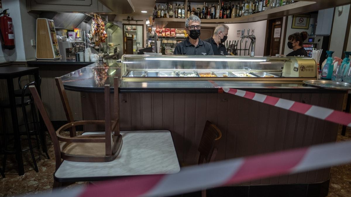 Protestas de los hosteleros contra las nuevas restricciones sanitarias en Tenerife