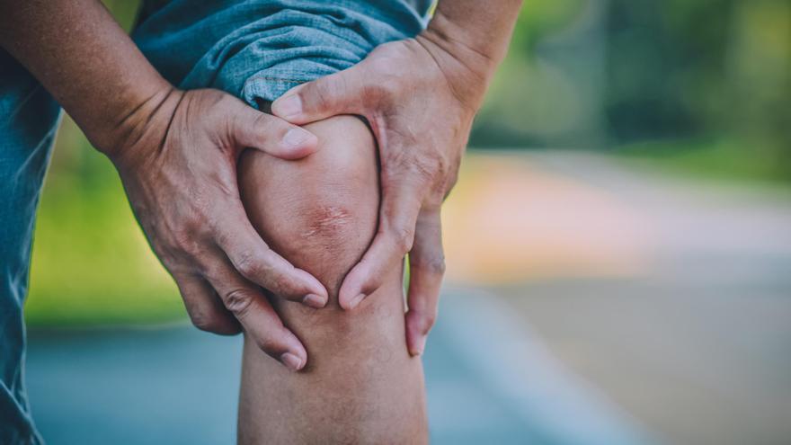 Cada zona tiene su dolor: cervicales en Barcelona, lumbares en Galicia y lesiones deportivas en Baleares
