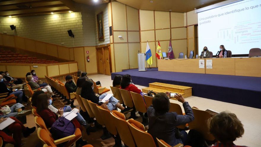 The XIII Insular Meeting of the Tenerife Violeta Network brings together fifty entities