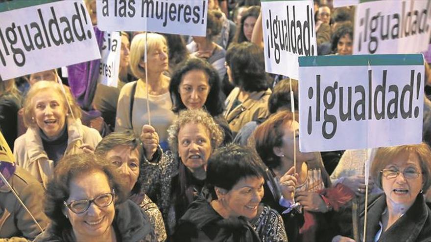 290.000 mujeres castellonenses, llamadas hoy a la protesta contra la discriminación