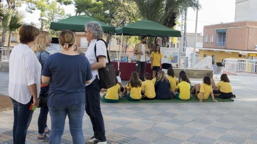 El alumnado del colegio Sant Cristòfor Mártir celebra un taller de educación medioambiental en la ermita