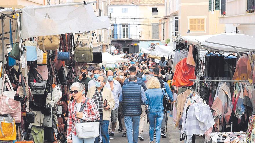 Las ‘fires’ tradicionales de Mallorca superan la crisis de la covid