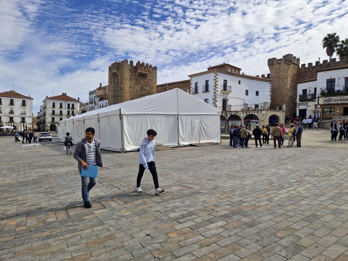 Fotogalería | Los preparativos para el encuentro Jato en Cáceres