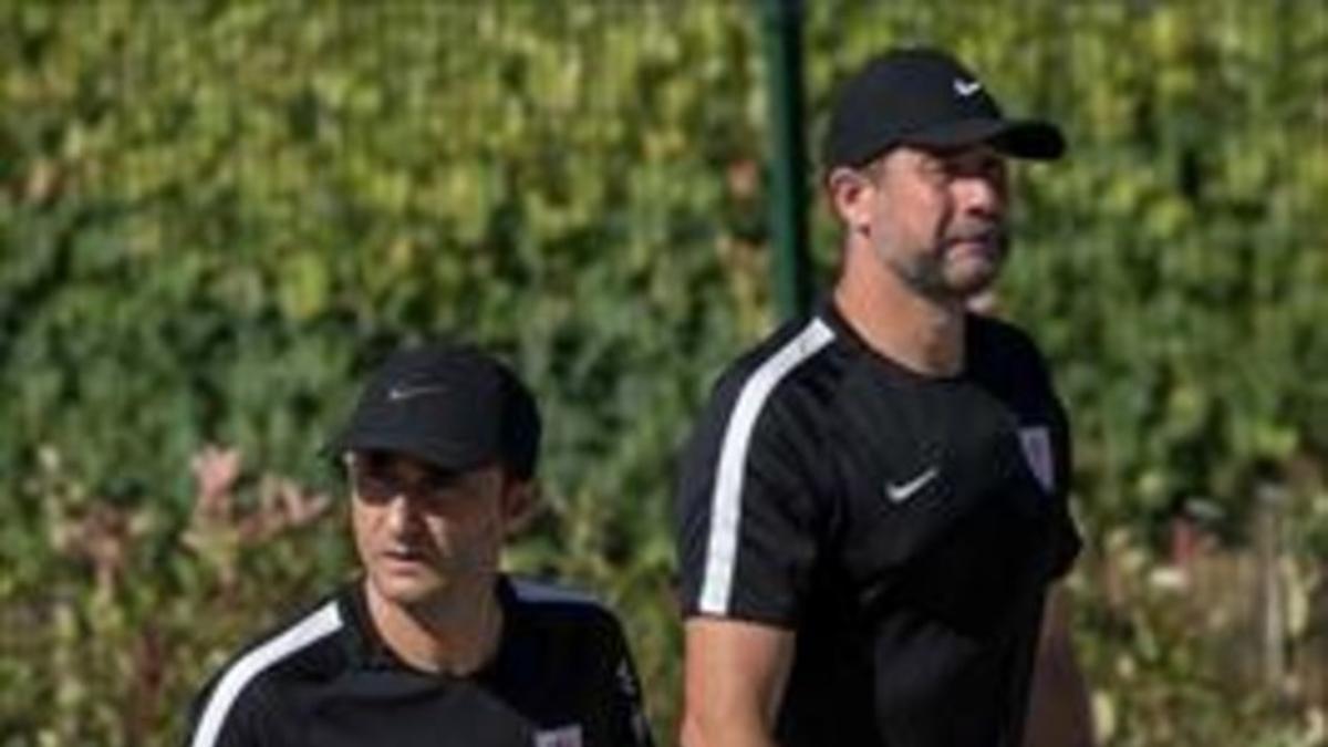 Ernesto Valverde, en un entrenamiento del Athletic en Lezama.