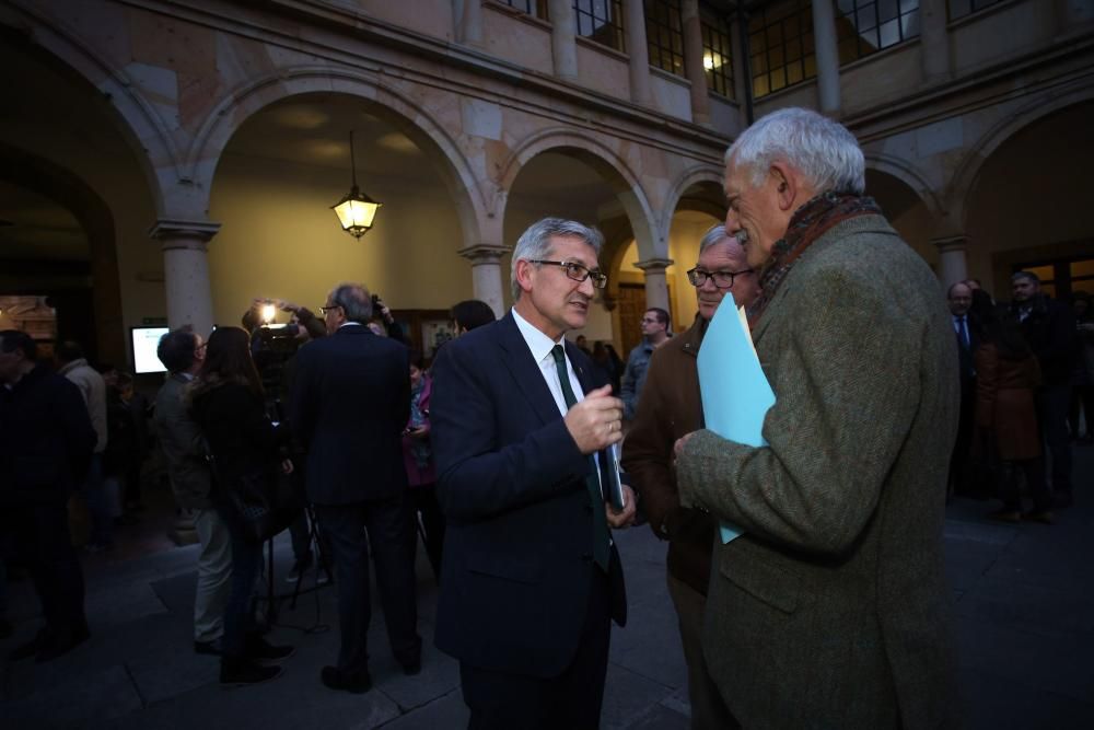 Santiago García Granda, nuevo rector de la Universidad de Oviedo