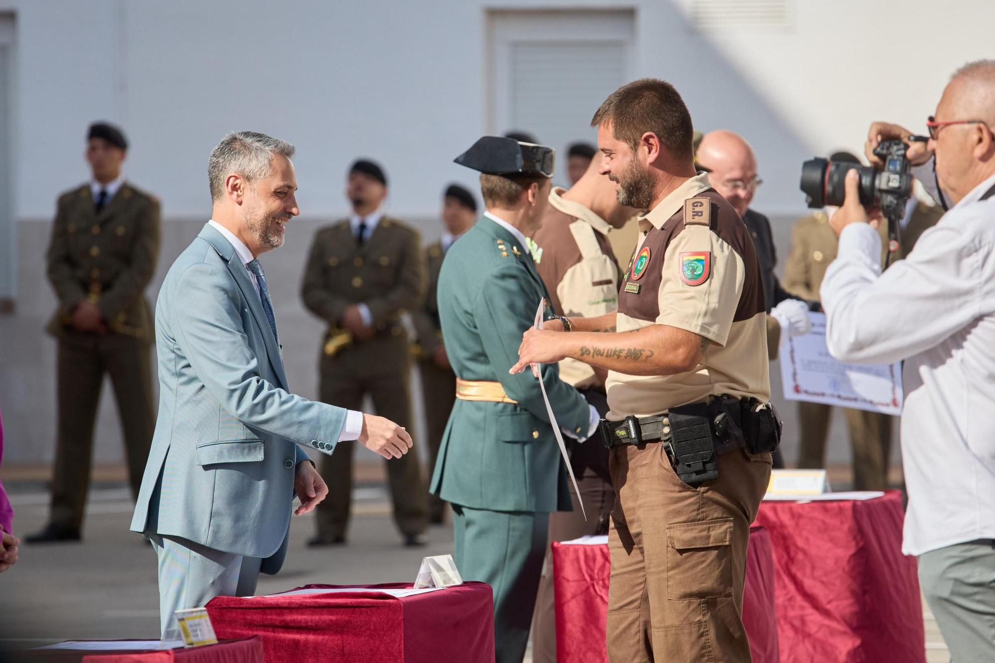 Imatges de la Guàrdia Civil celebrant la seva patrona a Girona