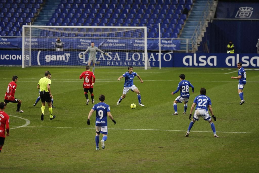 Las imágenes del partido entre el Real Oviedo y el Mallorca