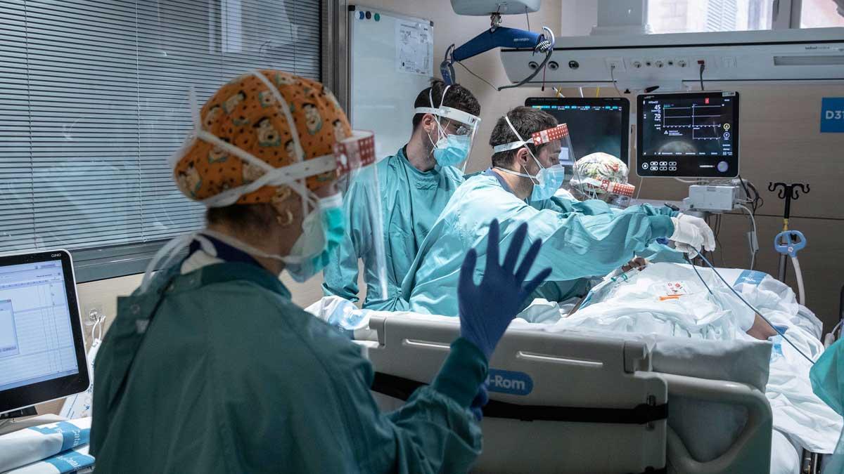 Augmenta el nombre de persones ingressades per Covid-19 a l’Hospital de Mollet