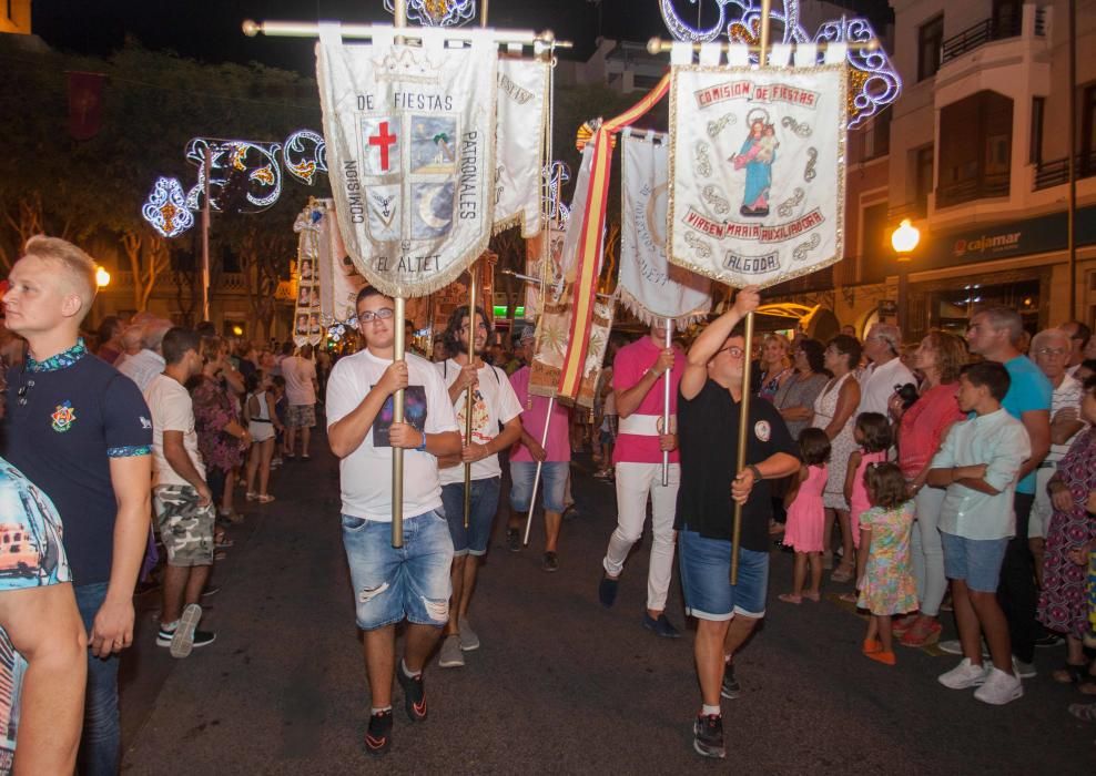 El investigador realizó un discurso lleno de sentimiento ilicitano y alabó a Elche como ejemplo de convivencia y respeto a los extranjeros