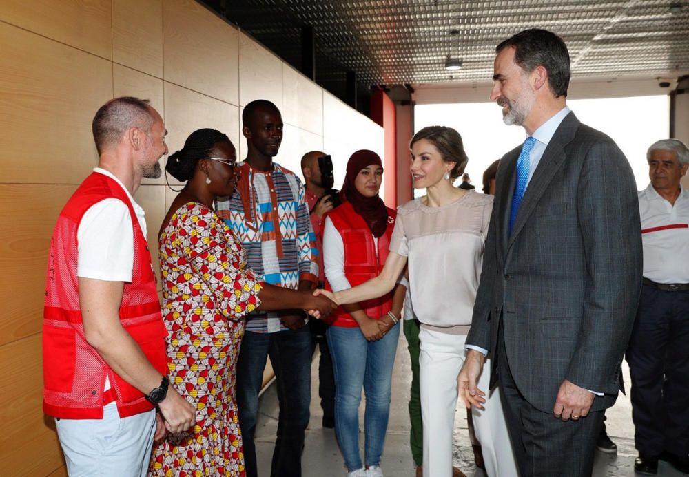 LOS REYES VISITAN PROGRAMA MUNDIAL DE ALIMENTOS ...