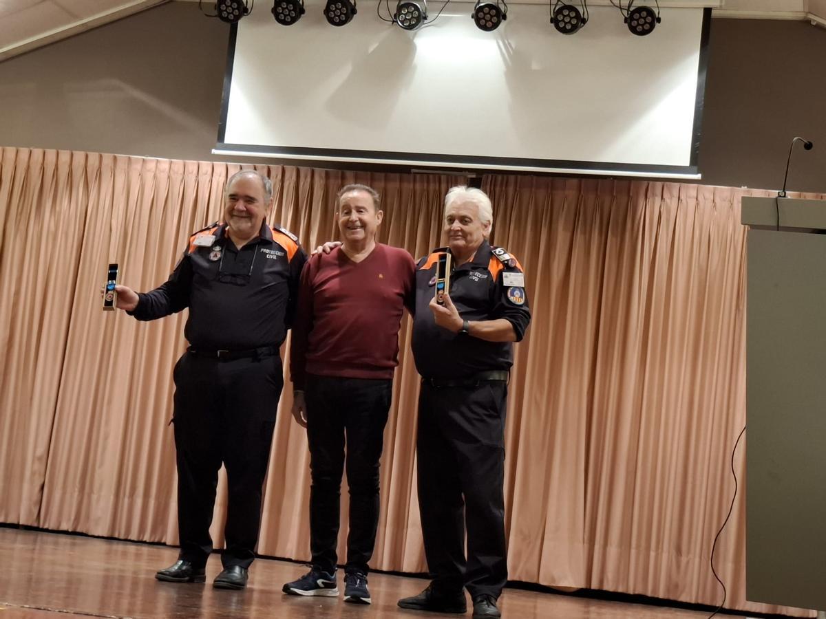 Momento de entrega de medallas.