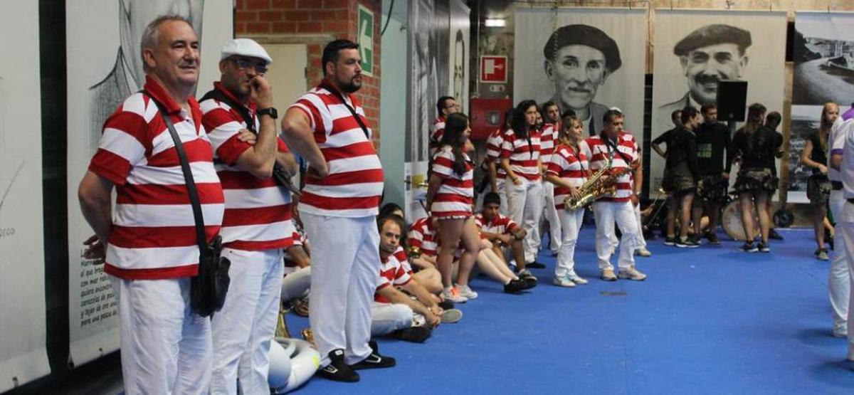 San Félix estalla a ritmo de fanfarria