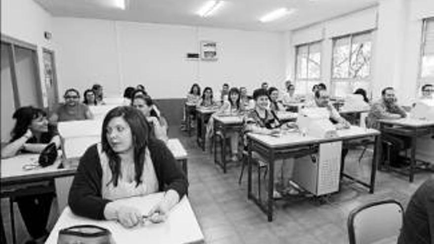 Solo el 25% de los aspirantes a maestro pasan el primer examen