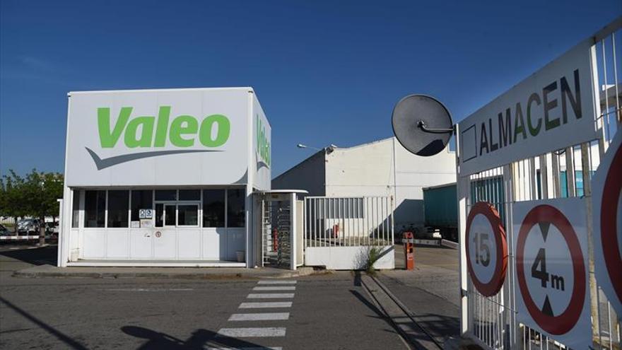 Valeo Zaragoza hará fijos a unos 100 temporales hasta el 2019