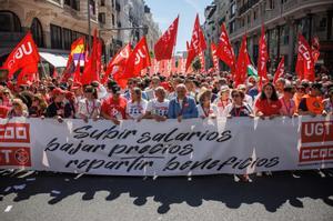 Cabecera de la manifestación en Madrid por el Día Internacional de los Trabajadores convocada por UGT y CCOO, a 1 de mayo de 2023, en Madrid (España).