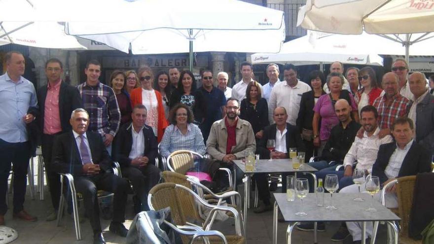 La asociación de autoescuelas celebra en la ciudad su encuentro anual