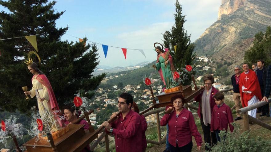 «¡Qué Santa Llúcia le conserve a Xàbia la vista!»