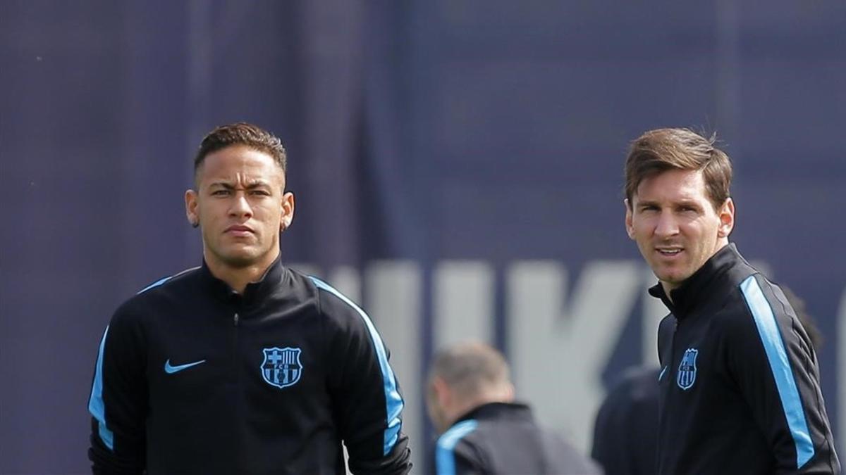 Neymar y Messi en la ciudad deportiva del Barça antes de volar a Madrid.